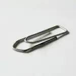 Miks panevad kogenud reisijad kohvrisse kirjaklambri: päästevahend hädaolukordades? miks-panevad-kogenud-reisijad-kohvrisse-kirjaklambri-paastevahend-hadaolukordades.jpg